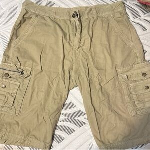 Men's Tan Cargo Shorts